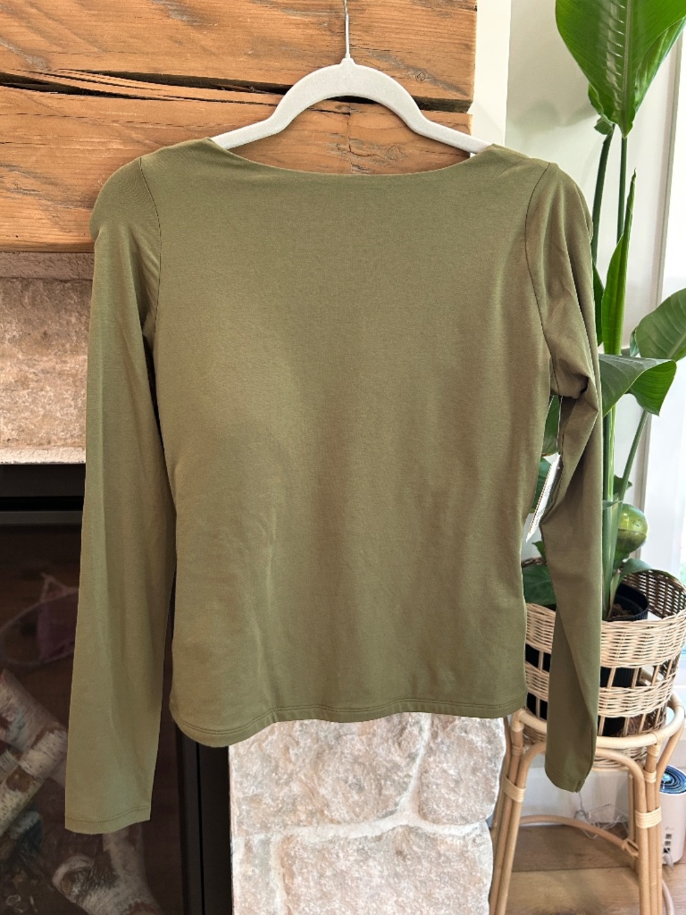 Abercrombie & Fitch bra-free hardware long sleeve, open back NWT